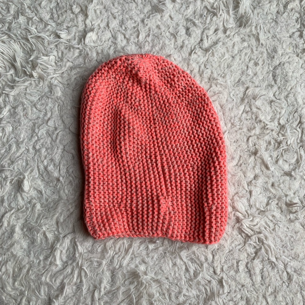 Knitted beanie
